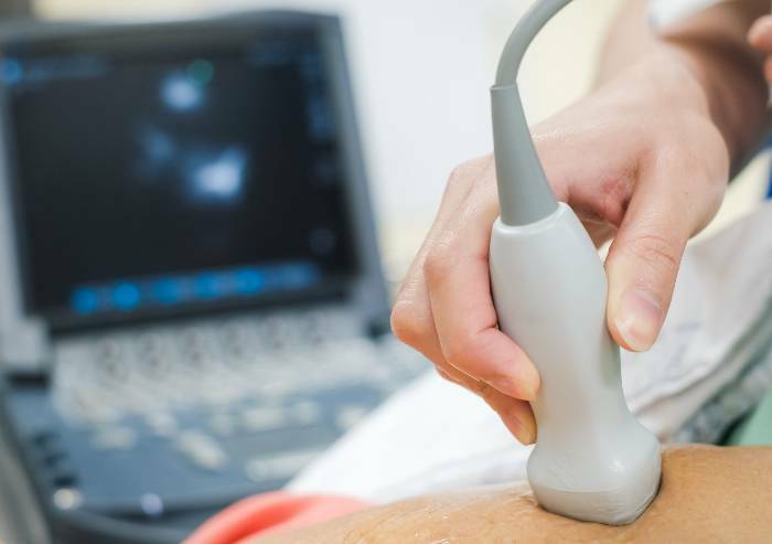 Aritmie fatali e malori, il cardiologo: 'Per atleti vaccinati meglio un controllo in più' - Societa  - LaPressa.it