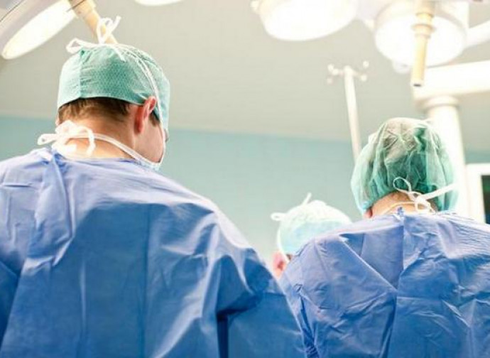 Vescovi Usa: la medicina deve curare, non manipolare l'uomo - La Nuova Bussola Quotidiana