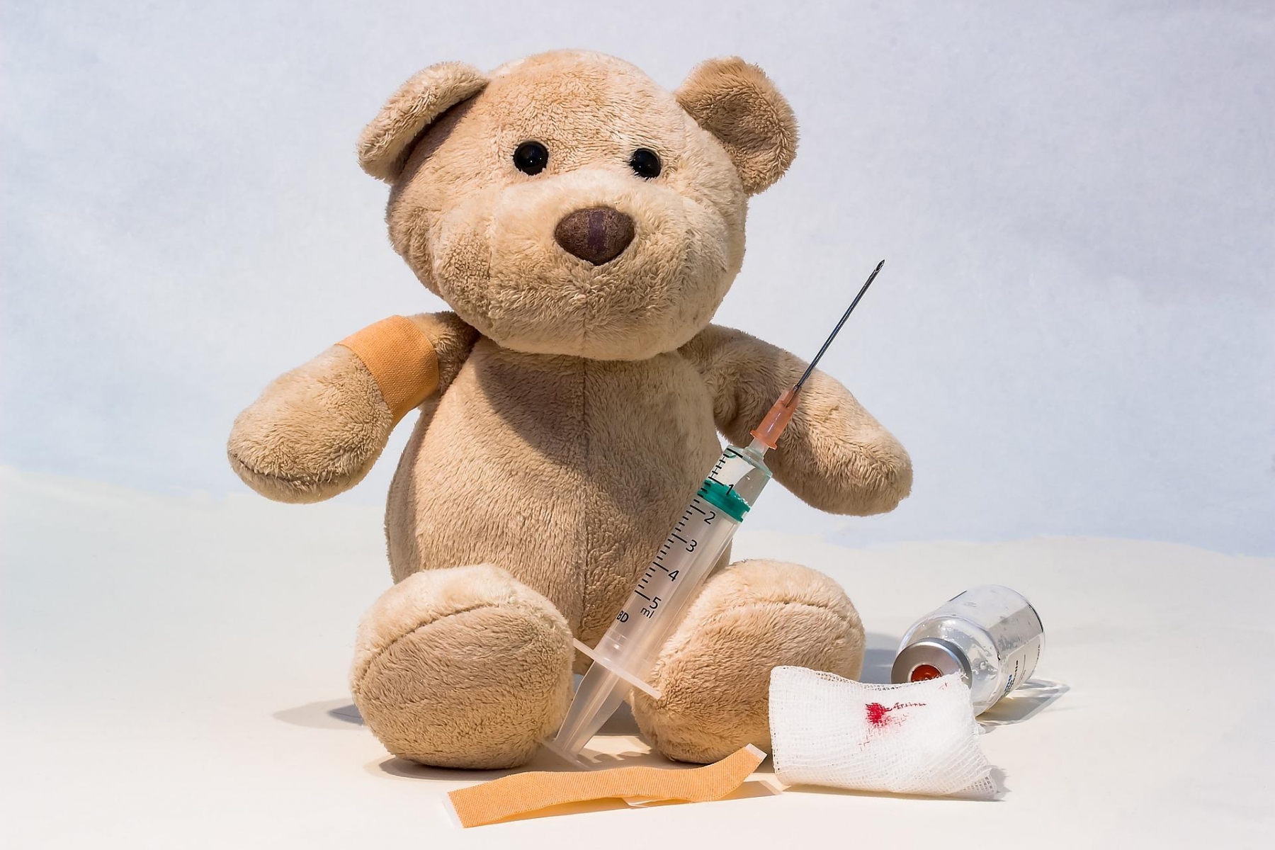 I vaccini salvano 3 milioni di vite al giorno. Ecco tutto quello che c'è da sapere | Policlinico di Milano