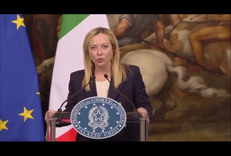 Meloni: scommettiamo su vittoria Ucraina e futuro di libertà e pace - Tiscali Notizie
