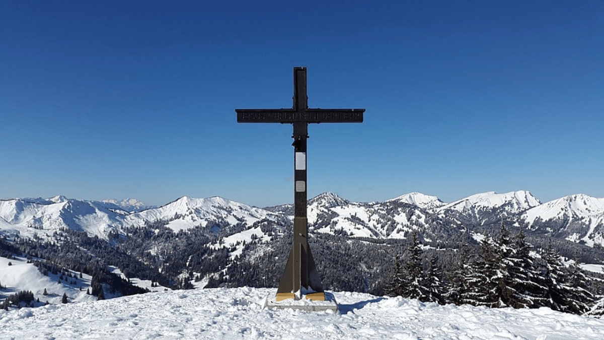 IL PRESIDENTE GENERALE DEL CAI MONTANI CHIARISCE LA POSIZIONE SULLA POLEMICA DELLE CROCI – Spirito di Verità TV