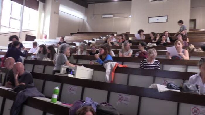 Scuola, a Roma assemblea cittadina aperta per dire no alla digitalizzazione - Economia - ANSA.it