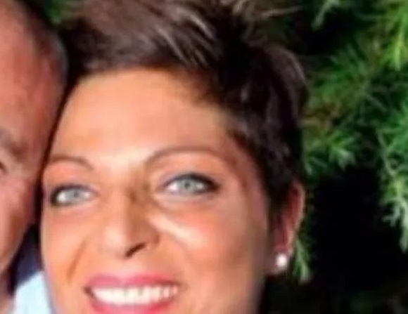 Cuoca 50enne stroncata da un malore improvviso davanti ai clienti che tentano di salvarla - Grandeinganno