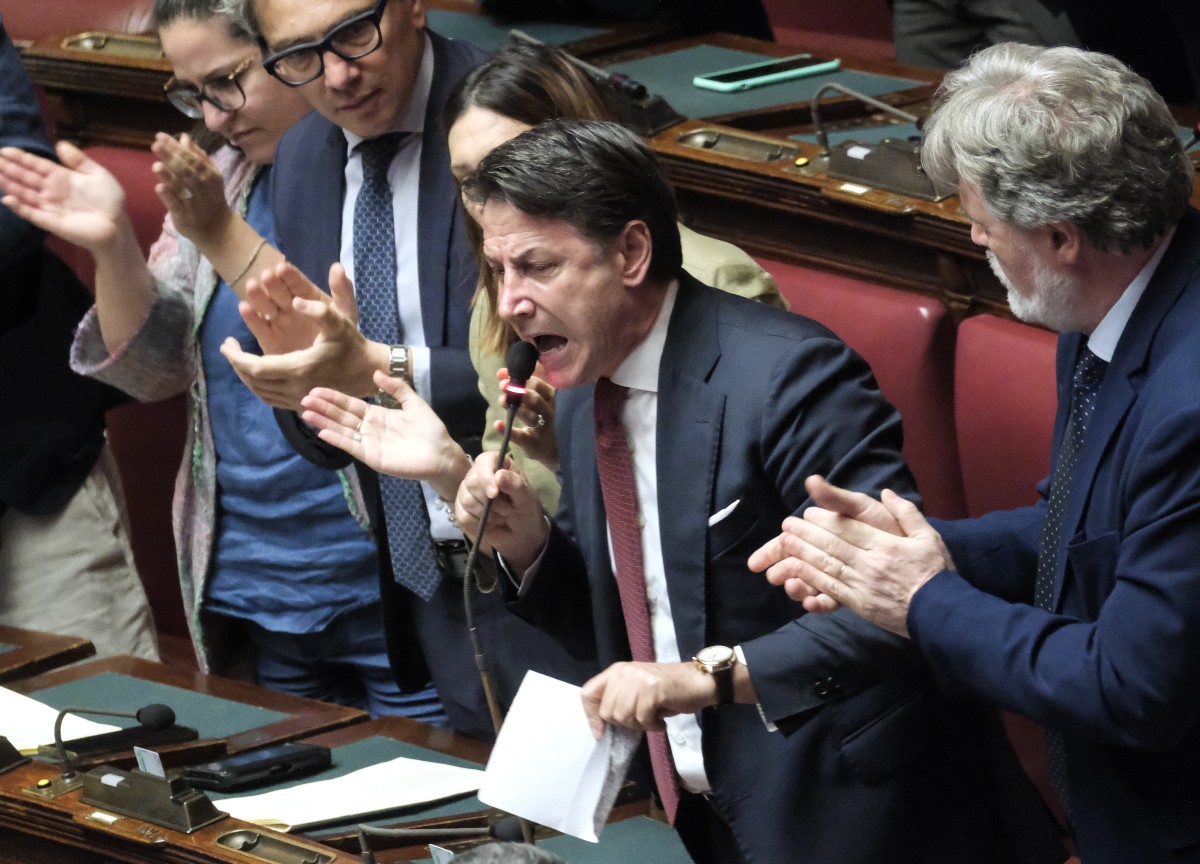 Covid, ok alla commissione d’inchiesta. Ira Conte: “Un plotone d’esecuzione” - Affaritaliani.it