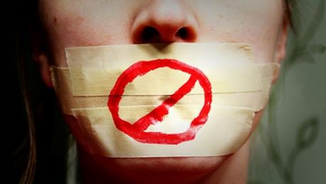 Aumento dei 'crimini di odio' inventato per imporre la censura • Imola Oggi