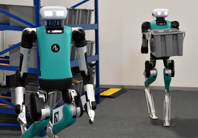 Azienda crea robot umanoide lavoratore, ne produrrà 10.000 esemplari all'anno: Sostituirà i lavoratori umani - Grandeinganno