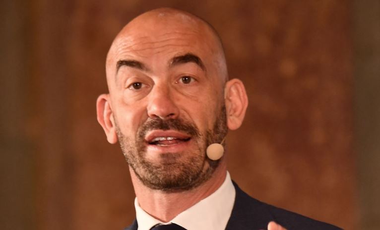 Covid, Bassetti: "Vaccinare tutti è stato un errore, mia moglie e i miei figli non lo faranno. Assolutamente no!" - Grandeinganno