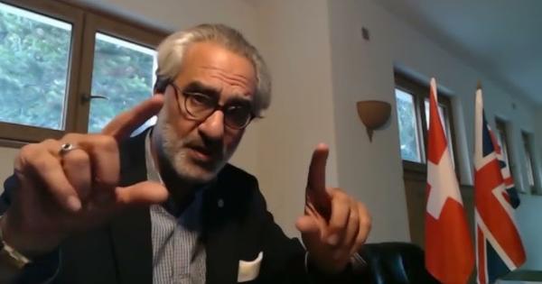 Vaccini Covid, il banchiere svizzero Pascal Najadi: “Hanno avvelenato l’umanità, denunciati alla Procura svizzera WHO, GAVI e WEF per aver inoculato il siero a 5,7 mld di persone” - VIDEO - Il Giornale d'Italia