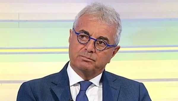 Bancari, firmato contratto: da 435 euro di aumento medio mensile a orario ridotto, le novità