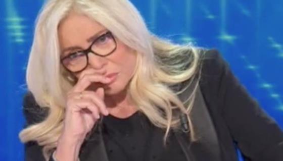 Mara Venier "vaccinata" e di nuovo positiva al Covid • Imola Oggi