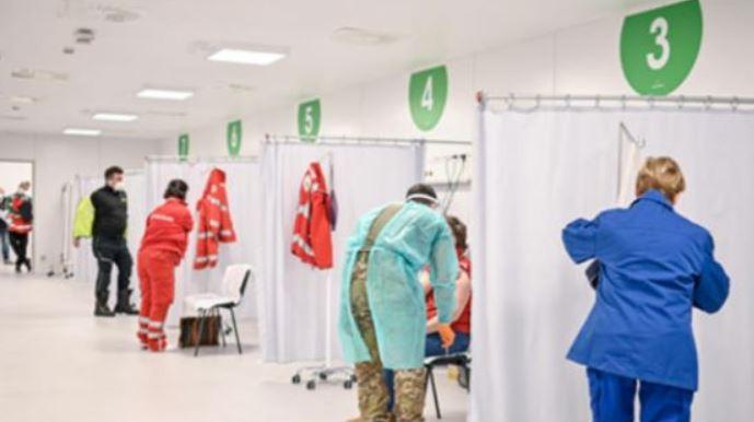 Vaccini anti covid: “Se dichiaro la sua trombosi nel referto vien su un casino” - Grandeinganno