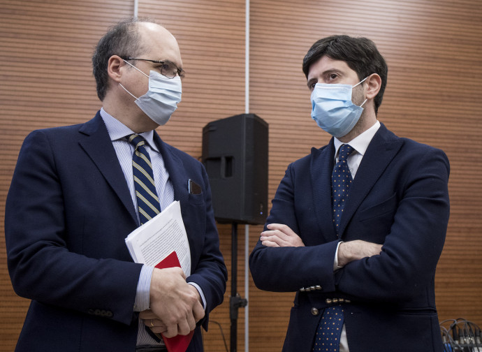 Tutti i motivi per non archiviare l'inchiesta su Speranza e Aifa - La Nuova Bussola Quotidiana