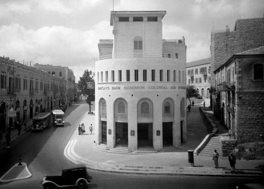 Ti diranno che era un deserto, ma la storia svela una Palestina piena di terre fertili, tra aranceti e paesaggi idilliaci - Grandeinganno