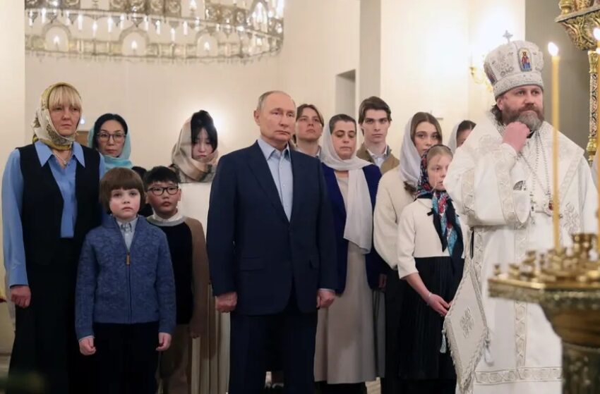 Putin ha festeggiato il Natale con le famiglie dei soldati caduti nell'operazione speciale. - Grandeinganno