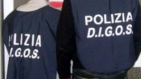 Youtuber filma degrado nei vicoli di Genova, indaga la Digos • Imola Oggi