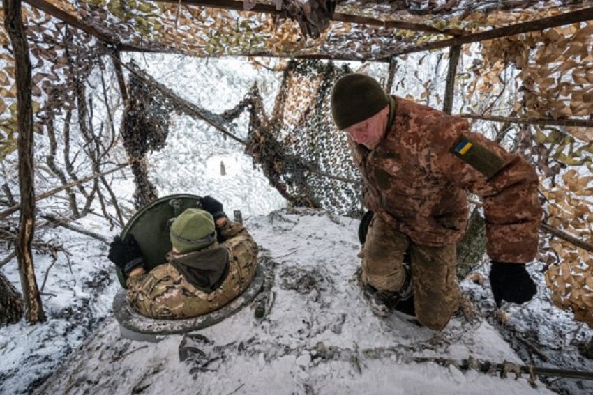 NYTimes: truppe ucraine esauste, sulla difensiva e alle "porte dell'inferno" - Grandeinganno