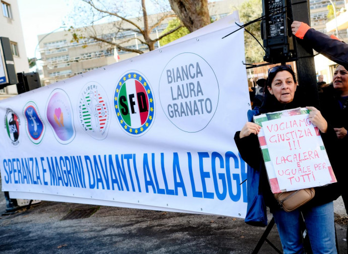 «Hanno taciuto su effetti avversi e efficacia»: tutte le accuse ad Aifa e Speranza - La Nuova Bussola Quotidiana