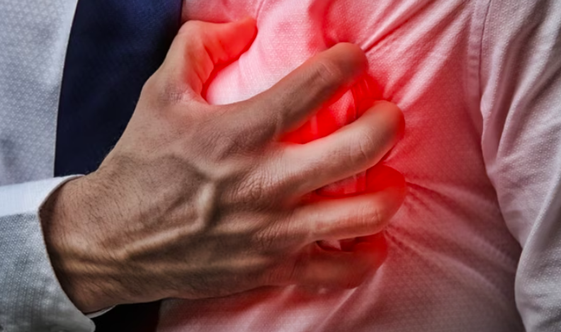 Il cuore scoppia senza preavviso anche molto tempo dopo la vaccinazione: la ricerca choc pubblicata in Giappone analizzando le autopsie di chi muore all’improvviso. Ovviamente nessun Tg te lo racconta: sarebbe un’ammissione di colpa – DC NEWS