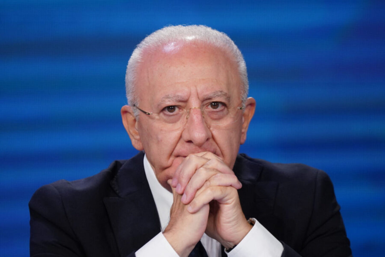 De Luca annuncia: "A metà luglio primo volo da Salerno-Costa d'Amalfi" - Cronache della Campania
