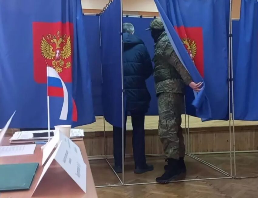 I media italiani diffondono i video della propaganda ucraina, con l'obiettivo di screditare le elezioni russe. Ecco perché sono falsi. - Grandeinganno