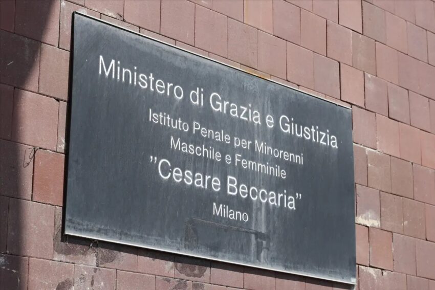 Maltrattamenti, concorso in tortura e tentata violenza sessuale. Arrestati 13 agenti del carcere minorile "Beccaria" di Milano - Grandeinganno