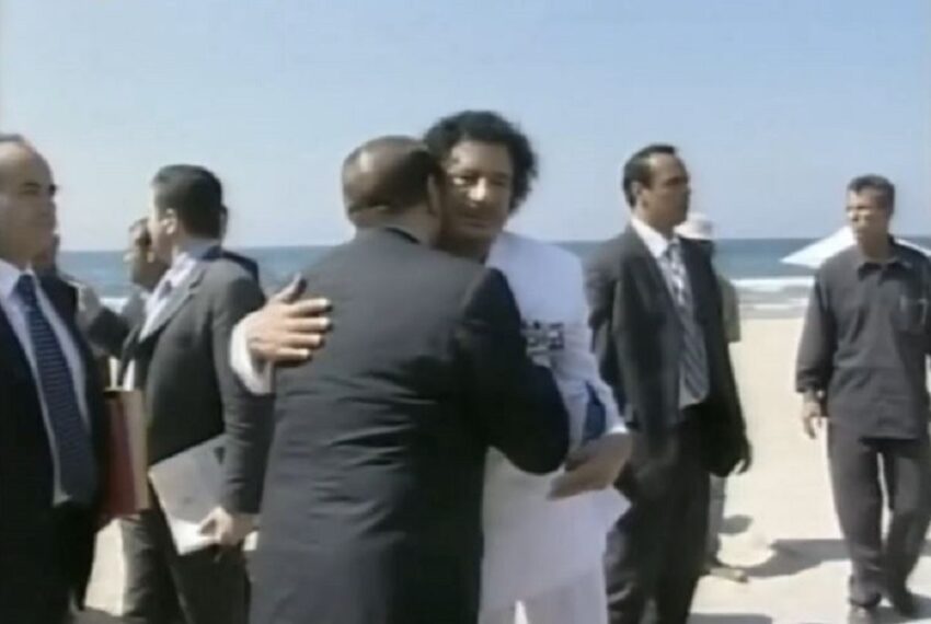 Gheddafi: Il tradimento di Berlusconi - Grandeinganno