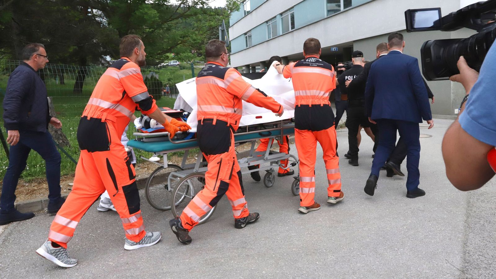 Robert Fico: Slovakia prime minister in life-threatening condition after being shot multiple times | World News | Sky News