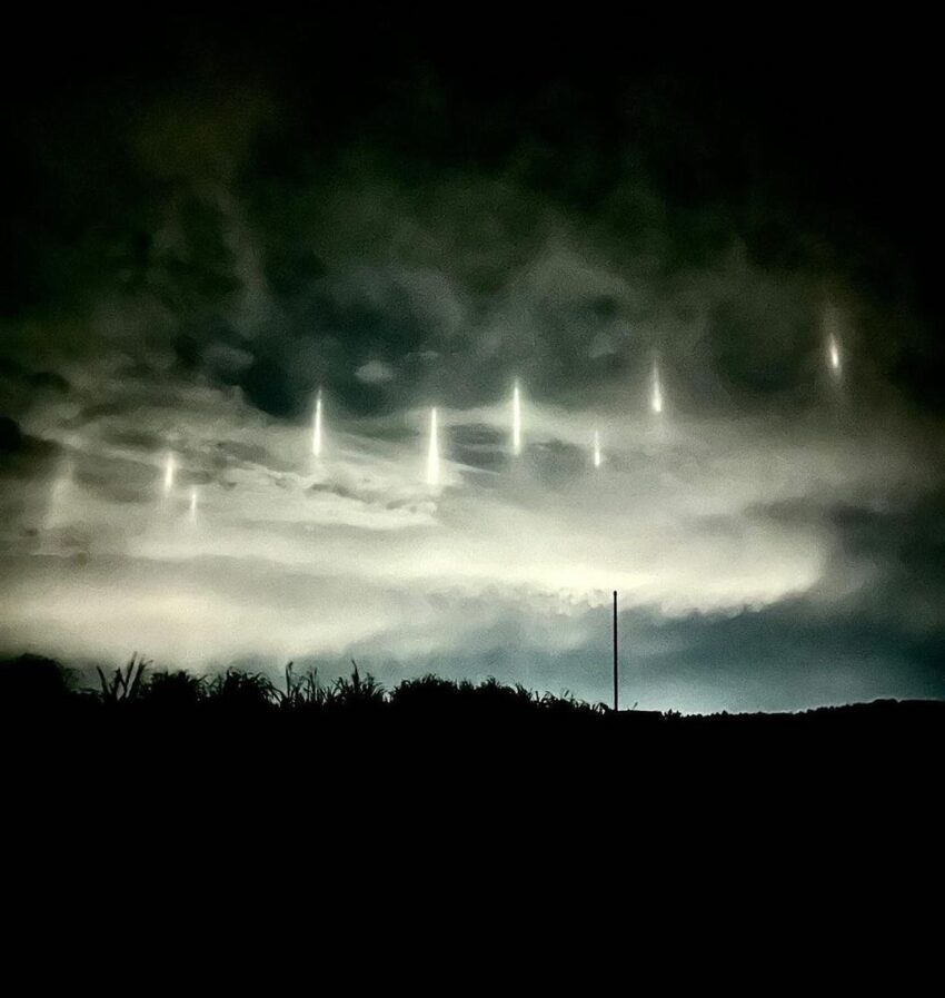I 9 misteriosi pilastri di luce apparsi nel cielo del Giappone - Grandeinganno