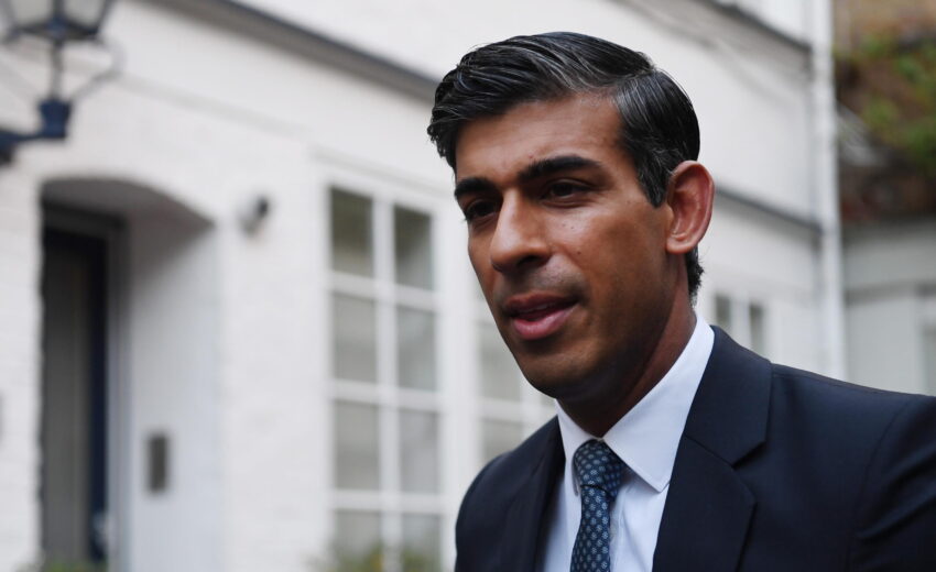 Il governo britannico spaventa i cittadini: Prepararsi per una Crisi imminente - Grandeinganno