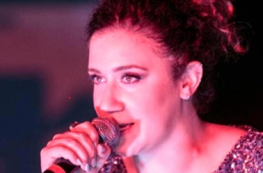 Giovane cantante stroncata da un malore improvviso, aveva appena compiuto 30 anni. - Grandeinganno
