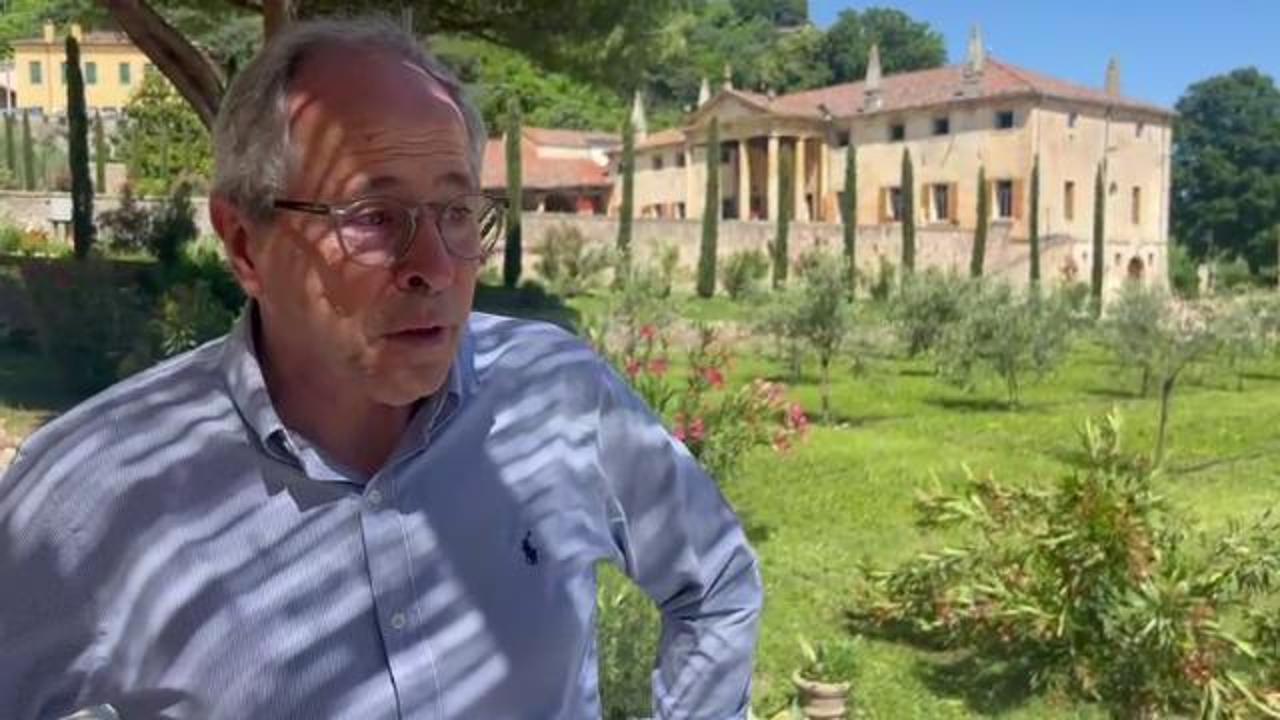 Andrea Crisanti ha ristrutturato la sua villa veneta del Seicento: il video racconto - Il Mattino di Padova