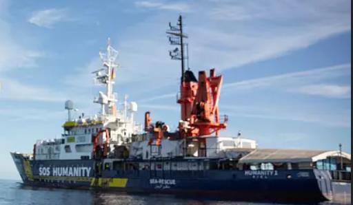 Ong: stipendi, benefit e sussidi. Quanto si guadagna per traghettare migranti? • Imola Oggi