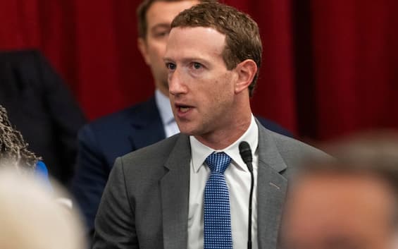 Meta, Zuckemberg: da Biden pressioni per censurare contenuti sul Covid sui social | Sky TG24