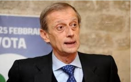 Caso profumo, Fassino: "ferito da tanta aggressività" • Imola Oggi