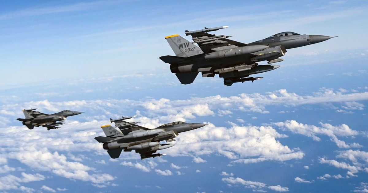 WSJ: l'Ucraina perde uno dei primi F-16 ricevuti in un incidente  - Difesa e Intelligence - L'Antidiplomatico