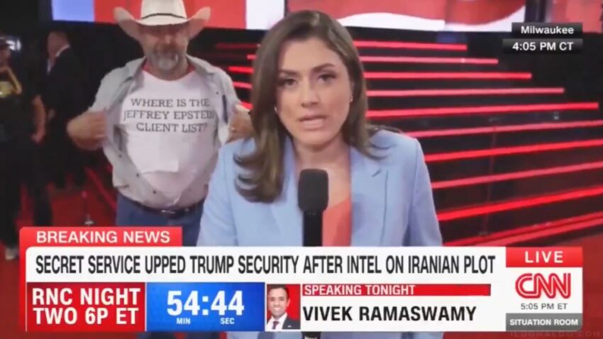 "Dove si trova la lista dei clienti di Jeffrey Epstein?" Un uomo con una maglietta su Epstein interrompe una diretta della CNN. - Grandeinganno
