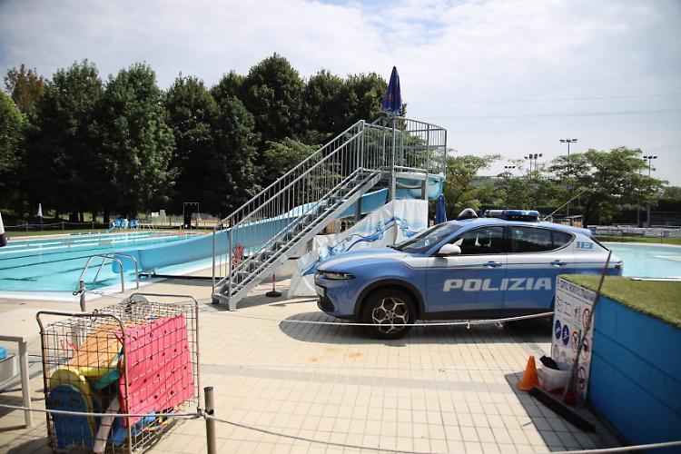 Resta in condizioni critiche il 13enne dopo malore in piscina - Grandeinganno