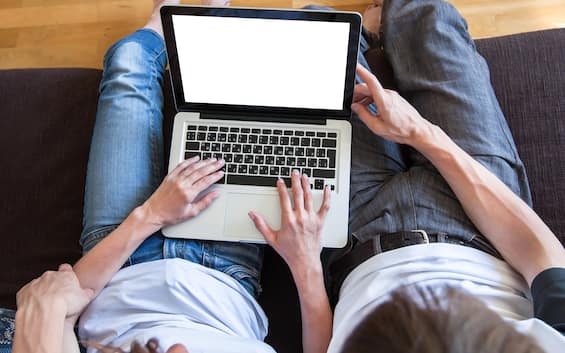 Web, il 38% delle pagine e dei siti internet è scomparso: i dati | Sky TG24