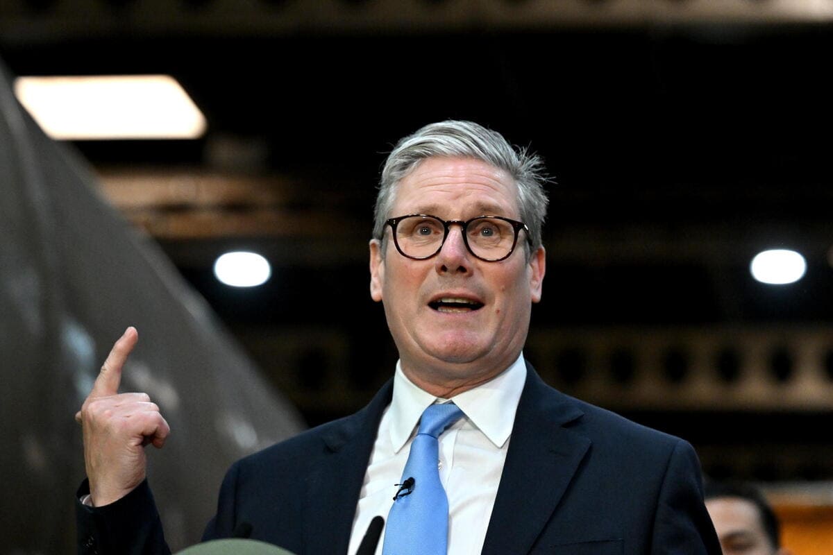 Starmer blocca la legge che tutela la libertà di parola nei college - Tempi