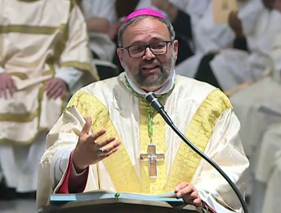 Pride Toscana. Bene Vescovo Giulietti, Pride promuove Manifesto anti-umano