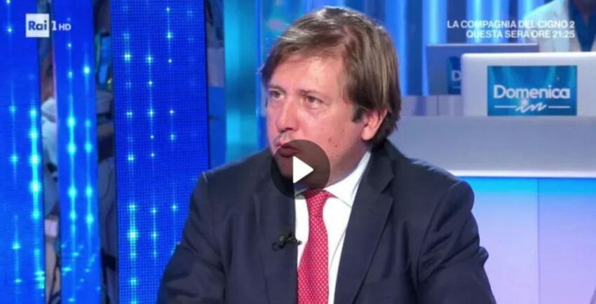 Mara Venier a Pierpaolo Sileri: Domani iniziano i 50enni lei si vaccina "grazie a Dio ne ho 49" - Grandeinganno