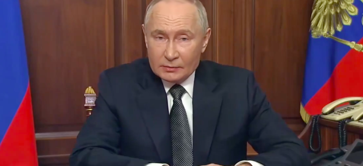 Missile Supersonico contro l’Ucraina? Era solo l’Antipasto: Putin si rivolge direttamente agli Usa dopo aver dimostrato l’efficacia distruttiva della sua Arma Intercontinentale! (Video)!