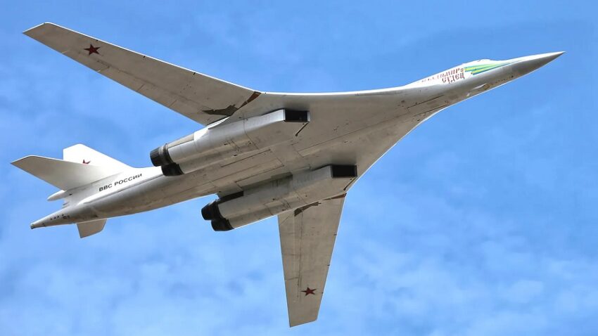 È russo il bombardiere più veloce mai costruito, con una capacità di carico impressionante. - Grandeinganno