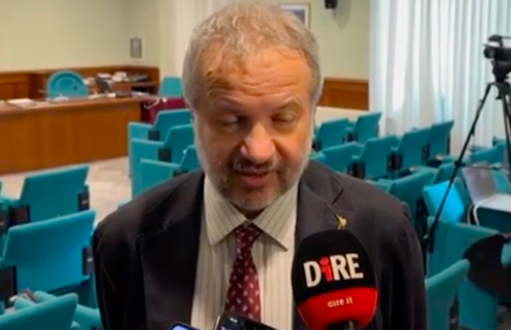 Presentata Ufficialmente dalla Lega la Proposta per far Uscire l’Italia dall’ inutile OMS ! Vediamo come Voteranno i Traditori di Forza Italia! (VIDEO)!