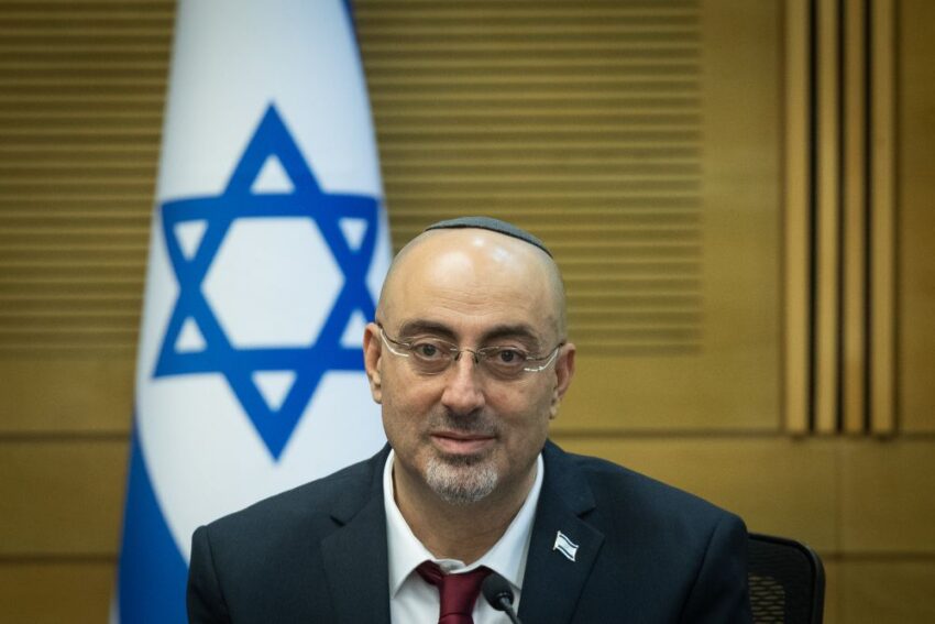 Le dichiarazioni scioccanti di Nissim Vaturi su palestinesi: “Nessuno al mondo li vuole. I bambini e le donne vanno separati e gli adulti eliminati“ - Grandeinganno