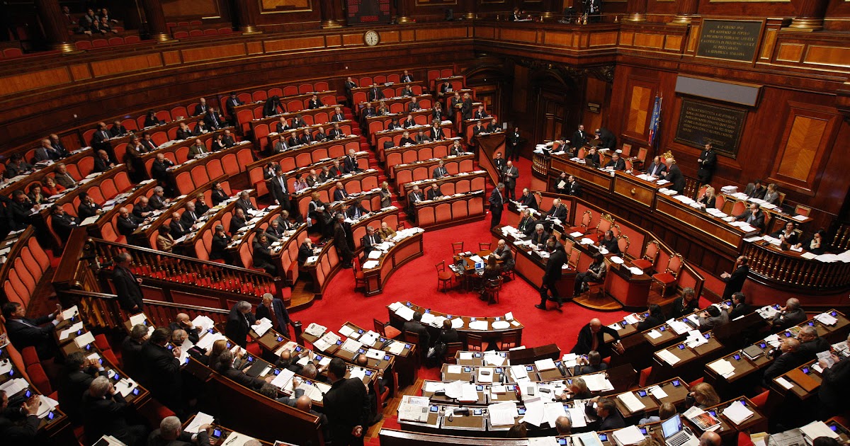 Ripristinare l’Immunità Parlamentare per come prevista dai Padri Costituenti...unico Strumento per garantire il giusto Bilanciamento dei Poteri ed il buon funzionamento della Democrazia!