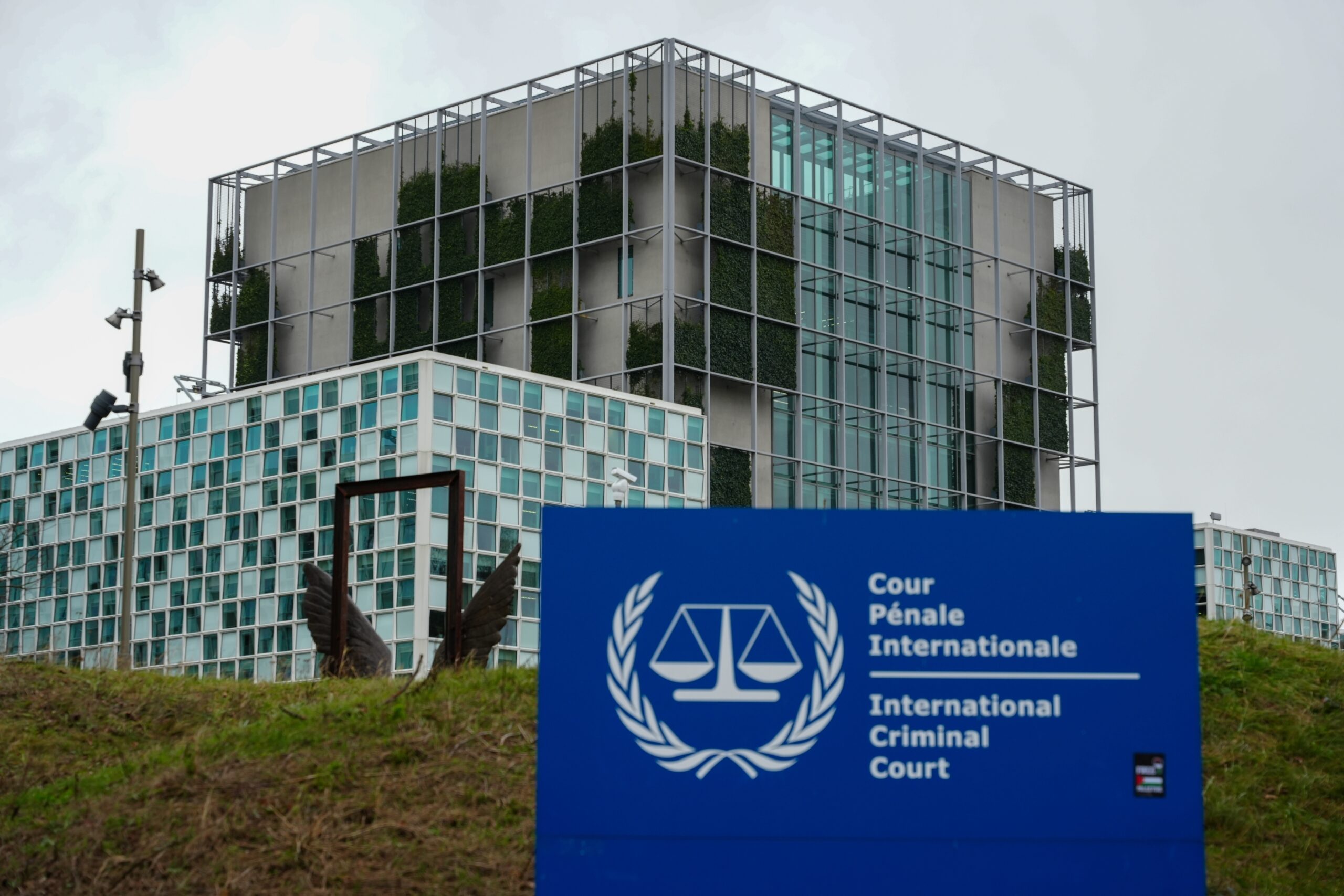 Caso Almarsi, la Corte Penale Internazionale indaga sull’Italia - L'INDIPENDENTE