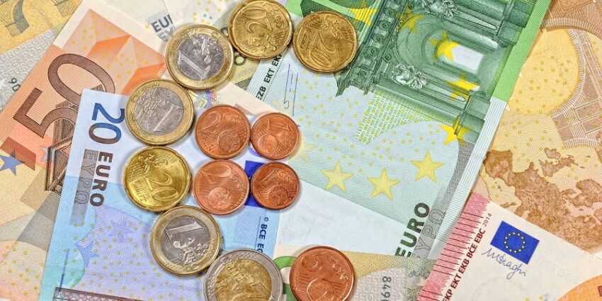 Moneta digitale, retromarcia di Svezia e Norvegia: troppo rischioso, si torna al contante - Grandeinganno