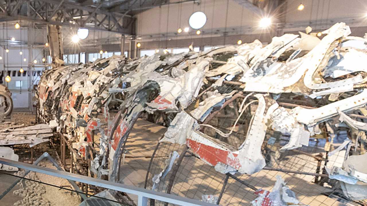 Strage di Ustica, l'inchiesta de ''L'Espresso'': ''Colpito da un caccia USA''