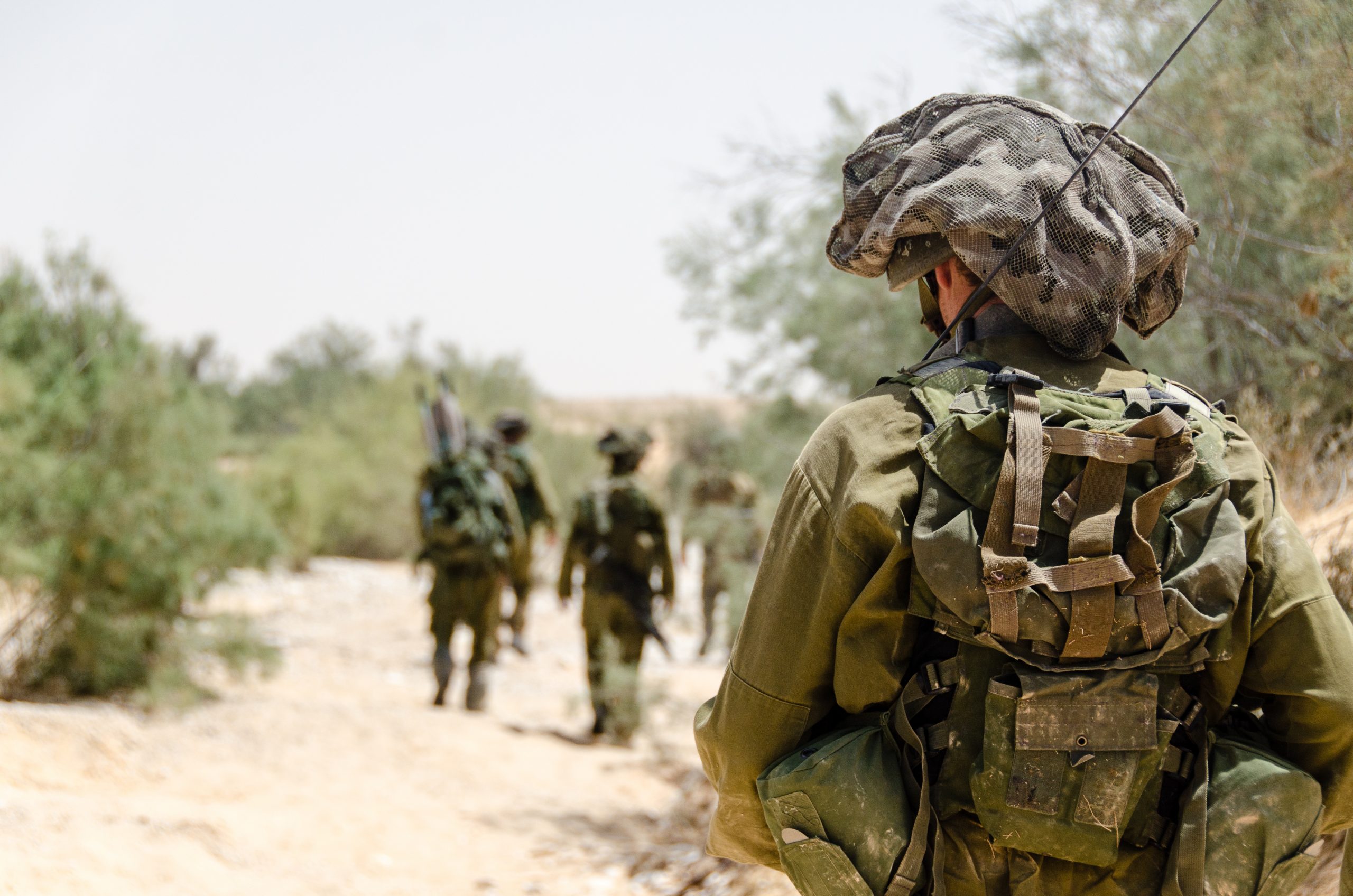 Gaza, ufficiale israeliano ammette: l'esercito usa "schiavi" palestinesi come scudi umani - L'INDIPENDENTE